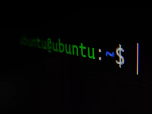 managed linux cyberlabs diensten